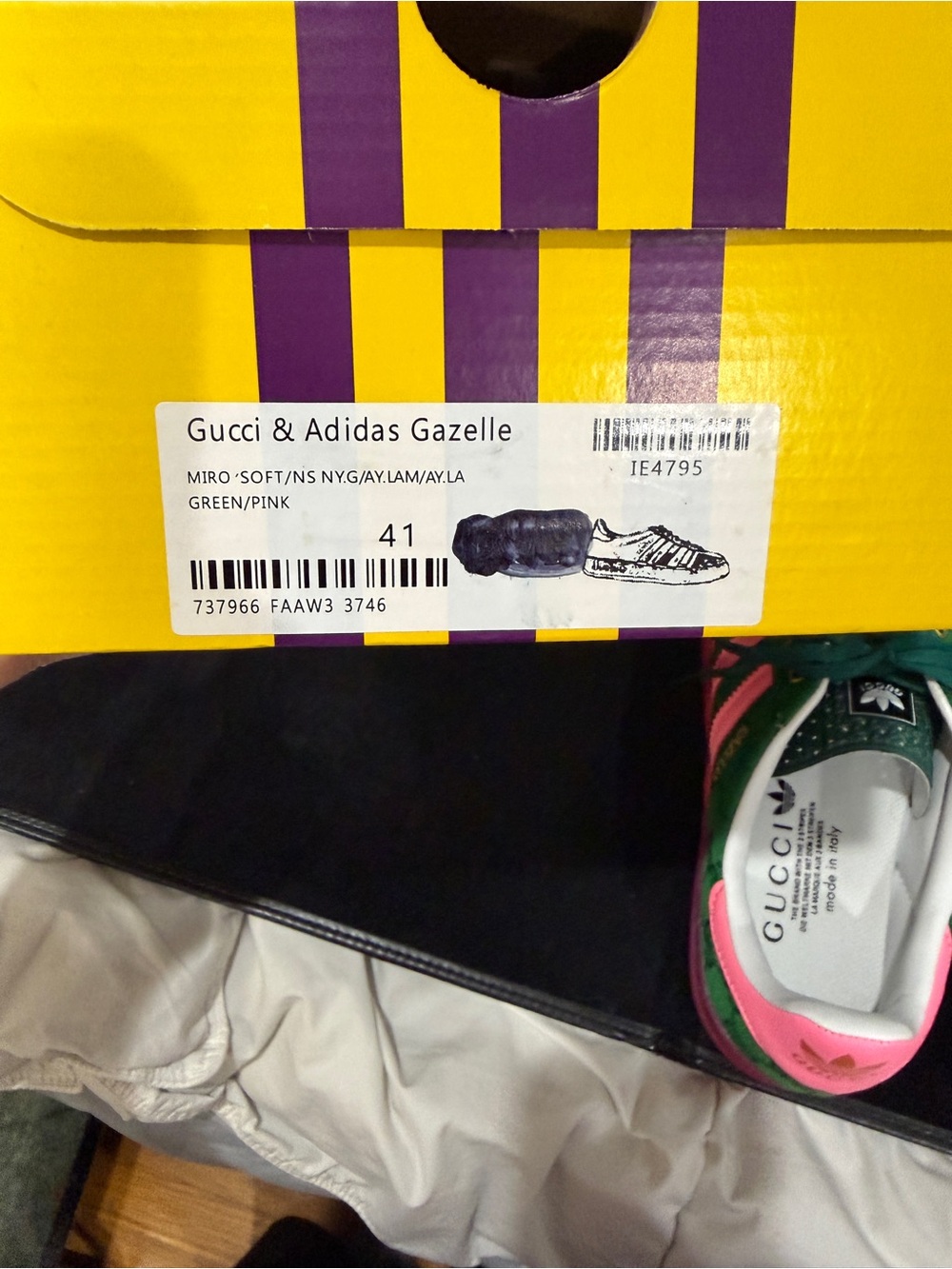 Adidas x Gucci Gazelle Green GG Monogram' sneakers featuring green canvas upper - Picture 9 of 11